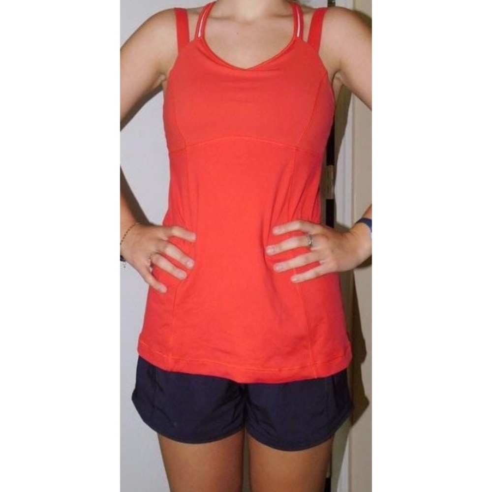 LULULEMON TANK